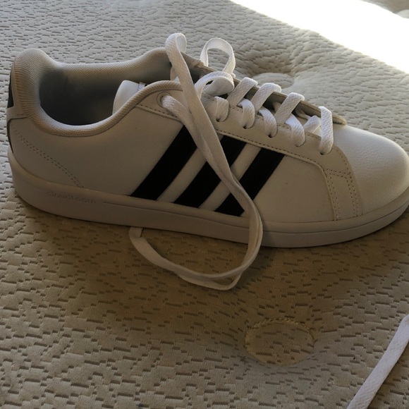 Adidas Sneakers - Picture 9 of 11